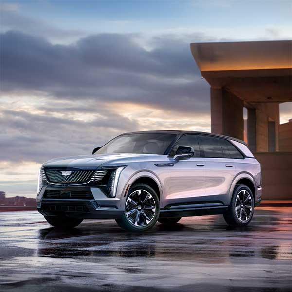 2025 cadillac escalade iq lease deal