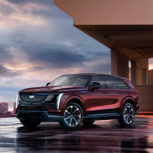 2026 cadillac escalade iq lux lease deal