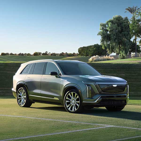 2026 cadillac vistiq sport awd lease deal
