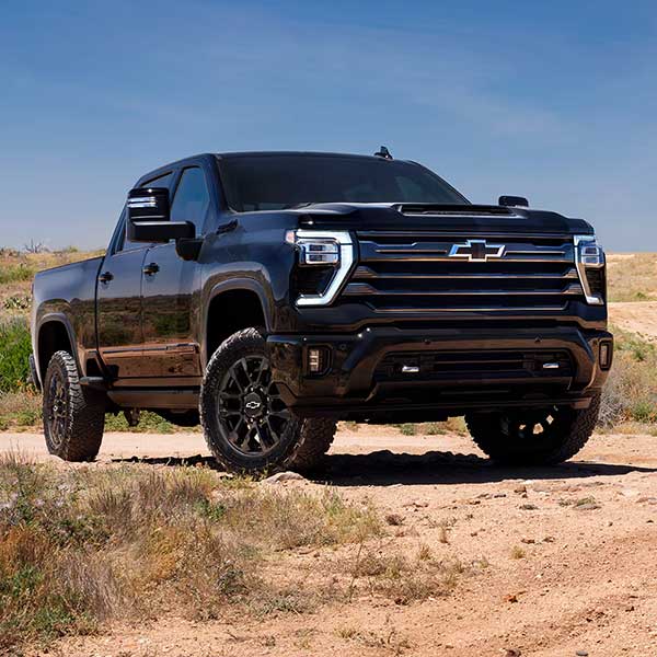 2026 chevrolet silverado crew cab blackout package lease deal